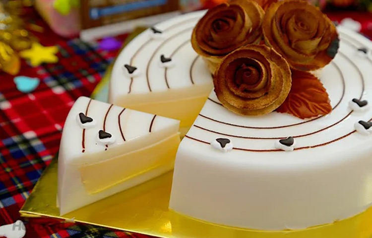 Bánh sinh nhật rau câu nhân flan thơm ngon, béo ngậy làm từ bột rau câu Vũ Minh SoviAgar