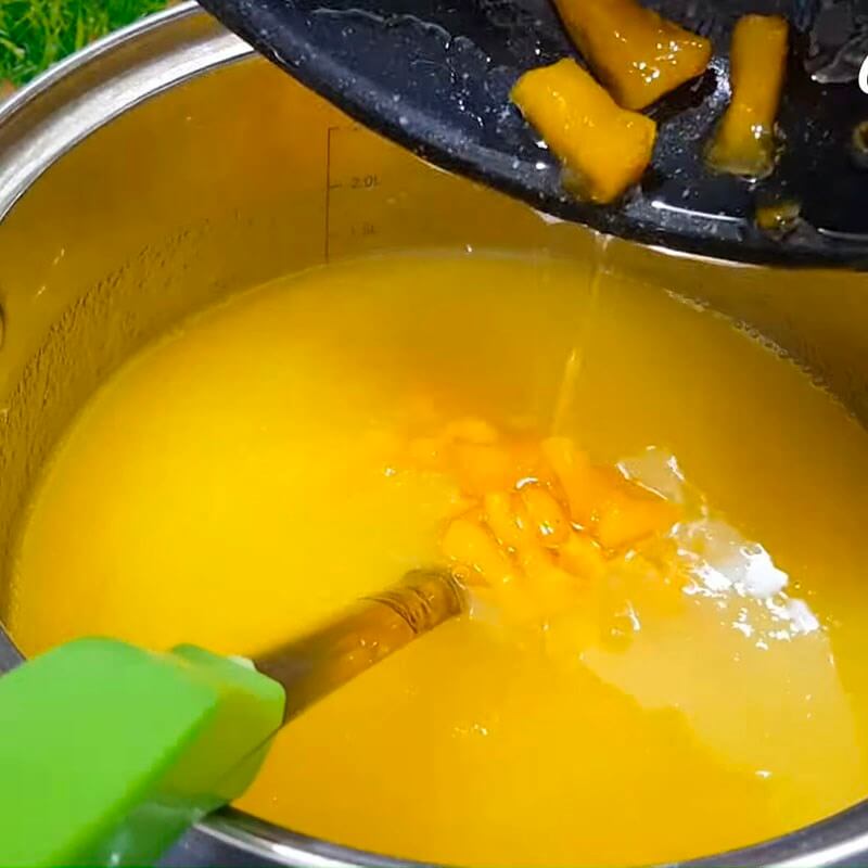 Nấu thạch dứa với bột rau câu Vũ Minh Soviagar