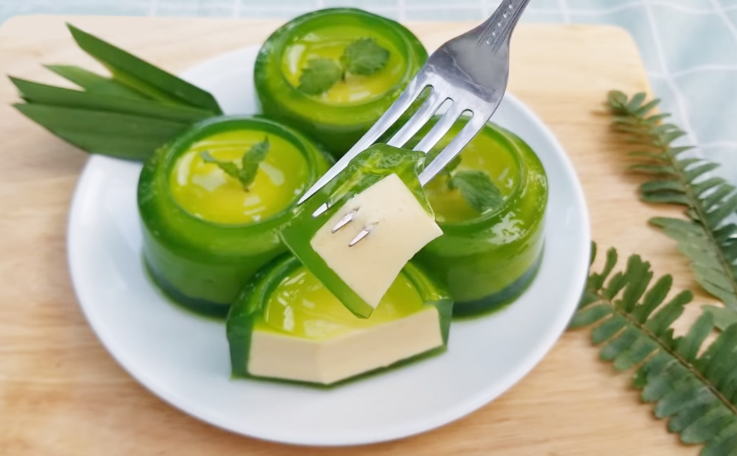Thành phẩm bánh flan rau câu lá dứa hấp dẫn