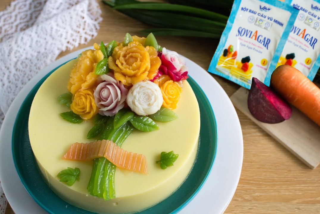 Thành phẩm món bánh sinh nhật rau câu 4D hoa nổi thơm ngon, hấp dẫn làm từ bột rau câu Vũ Minh SoviAgar