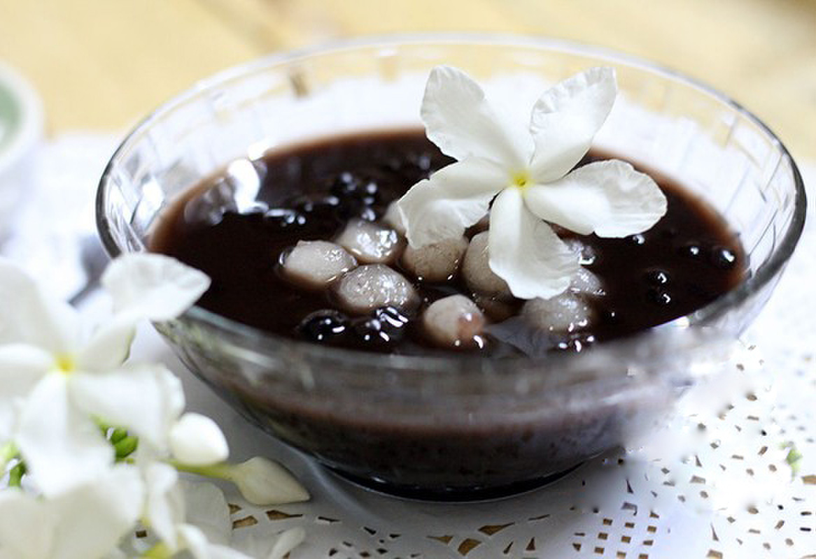 chè giải nhiệt mùa hè - chè đỗ đen