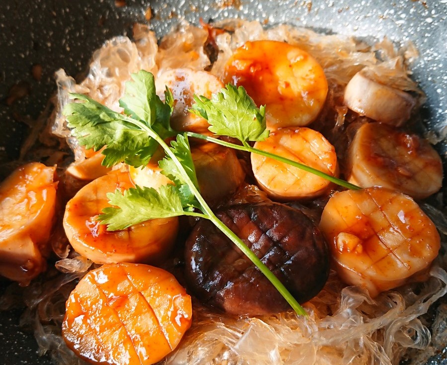 Tham khảo ngay món rau câu sợi xào sò điệp chay hấp dẫn 