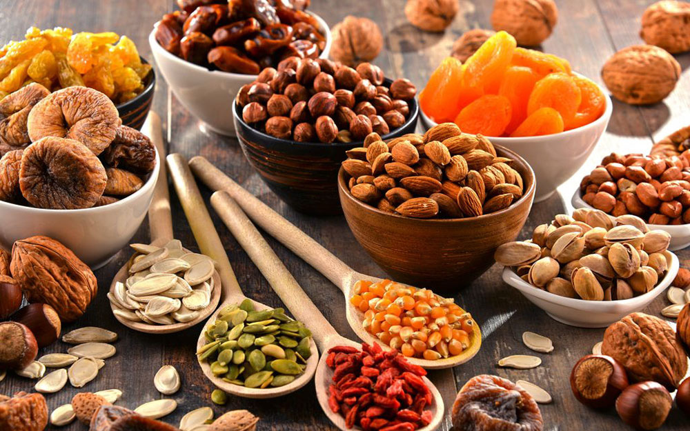 Hạt óc chó, hạt điều, hạnh nhân… là món snack giảm cân lý tưởng.