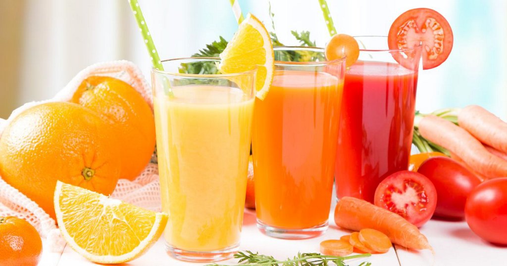 Uống sinh tố nước ép trái cây ít ngọt tốt cho sức khoẻ, đặc biệt là thận