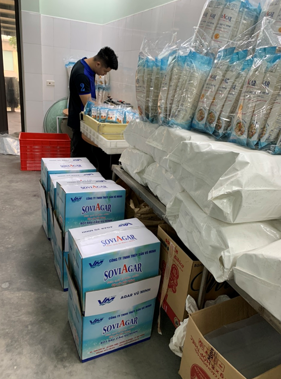 Rau câu sợi Vũ Minh Soviagar đang được đóng gói chuẩn bị phân phối trên thị trường
