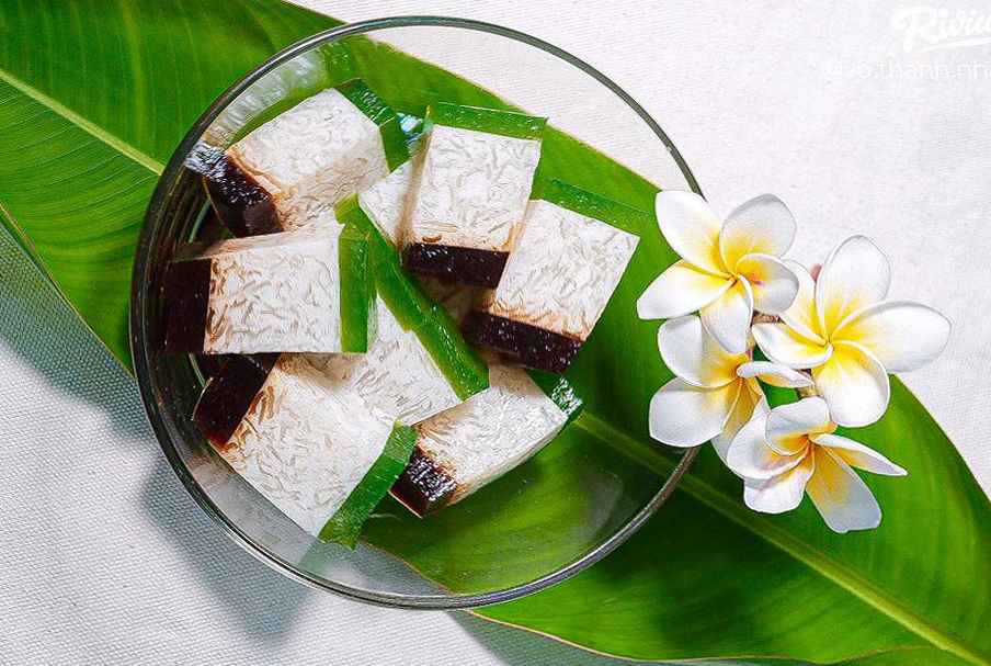 Món thạch rau câu sợi  lá dứa thanh mát được nhiều người thích mê