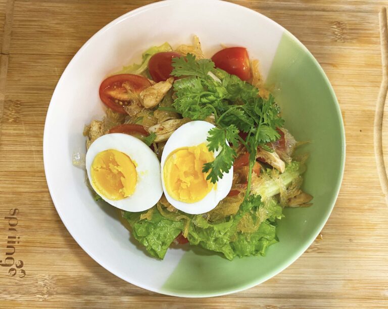 Salad rau câu sợi bắt mắt, hương vị tuyệt vời