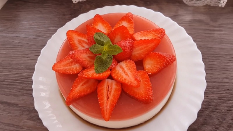 thạch sữa chua dâu tây